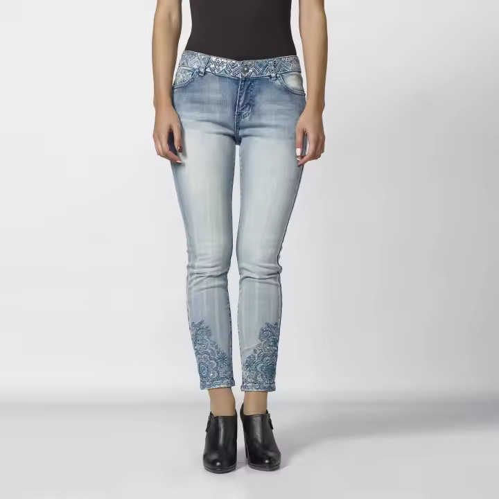 Koroshi - Pantalón vaquero skinny mujer bordado mandala en denim elástico 98% algodón y 2% elastano, azul claro desgastado, tobillero cinco bolsillos - 1