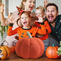 Cojín De Tofú De Algodón Suave Y Suave En Forma De Calabaza 3D Para Decoración De Halloween Cojín Para Sofá Y Dormitorio Estilo Otoño - details 3