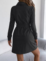 Vestido De Mujer Casual De Otoño E Invierno En Color Sólido De Corduroy Con Botones Y Cordones Largo De Cintura Vestimenta - details 2