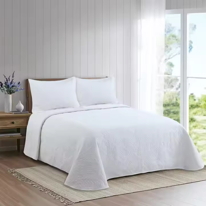 10XDIEZ Colcha boutie microfibra petri - Decorativas y acoges para dormitorio - 1