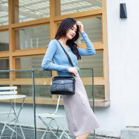 Bolso De Hombro Para Mujer En Cuero PU Sólido Moda Bolso Cruzado Small Bolsas Femininas Con Cierre De Cremallera Y Decoración De Flores - details 3