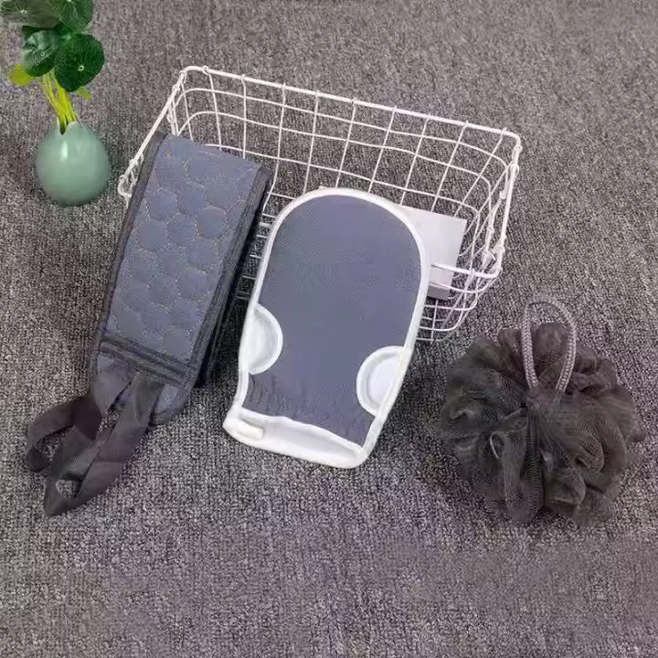Juego De Exfoliante Para El Cuerpo Con Esponja De Baño Y Linterna De Ducha - Limpieza Profunda Y Vitalidad - 1