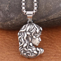 Collar Colgante Medusa Pequeño Tamaño Vintage Estilo Gótico Acero Inoxidable Mitología Griega Para Hombres Y Mujeres Regalo De Fiesta Joyería - details 3