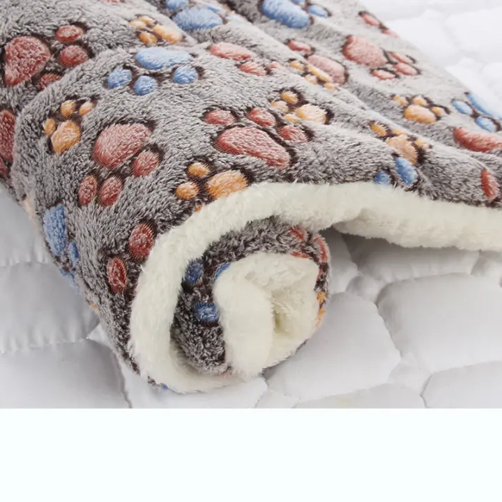 Alfombra De Cama Para Perros Y Gatos De Flanela Gruesa Y Térmica Para Invierno Funda De Almohada De Mascota Suave Y Cálida - 1