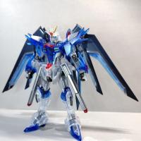 Modelo De Mecha Colorido Y Transparente 1/144 ZGMF-X10A Flying Freedom De MINISO Figura De Acción Coleccionable Para Niños Regalo - details 0