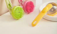 Cepillo De Baño Para Perros Con Mango Largo Y Suave De Silicona Cepillo De Peluquería Para Gatos Y Perros Masajeador De Mascotas Suministros Para Mascotas - details 1