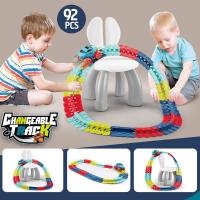 Juguete De Carriles Eléctricos Recargables Para Niños Con Coche De Goma Suave Y Flexible No Deriva Juego De Construcción DIY - details 12