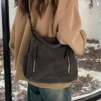 Bolso De Hombro Retro Para Mujer Con Correas De Cuero Frosted Gran Capacidad Bolsa Cruzada Para Comunicación Estilo Invierno - details 7
