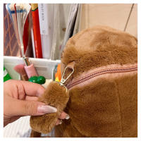 Mochila De Peluche Kawaii Con Capybara Simulación De Flor Y Fruta Para Niños Mochila De Hombro Para Novia Regalo Tamaño 28cm Material Algodón - details 40