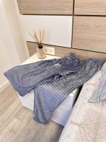 Pijama Hombre Invierno, Pijama coralina 2 Piezas de Manga Larga  Pijama Coralina de Hombre Otoño-Invierno de Manga Larga Polar Calentito Super Suave, Conjunto de Pijama Súper Cómodo para Dormir y Estar en Casa - details 2