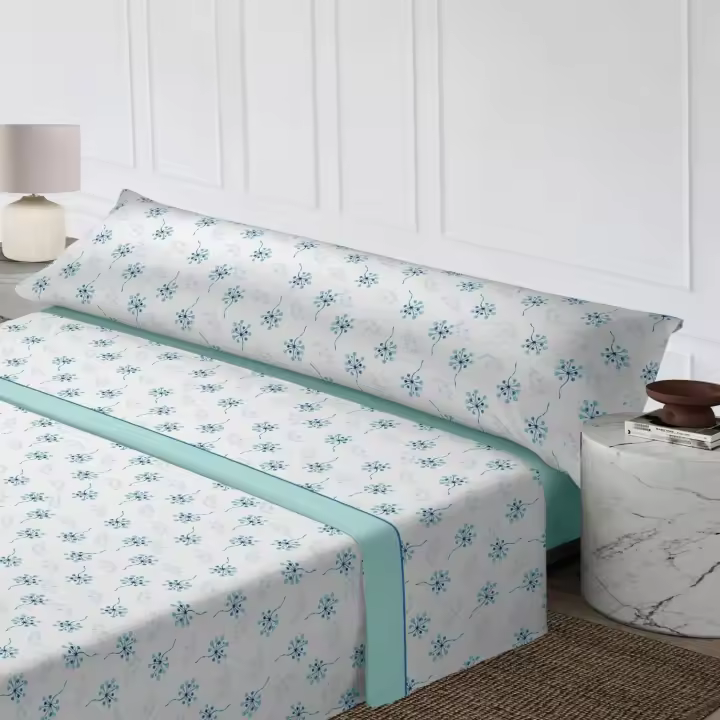 Juego de Sábanas 3 Piezas con Diseño Artístico de Grafiti y Líneas Modernas - Sábana Ajustable con Bordes Elásticos + Colcha Ligera + Funda de Almohada  | Tallas 90cm (Individual), 105cm (Matrimonio), 135cm (Queen), 150cm (King), 180cm (Super King) - 1