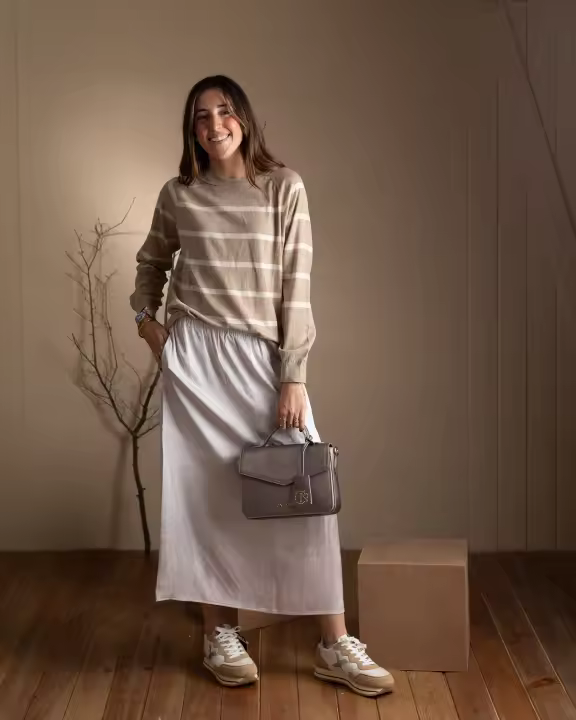 Yerse - 41829_007 - Falda Midi Satinada Con Cintura Elástica Y Bolsillos - Mujer - 1