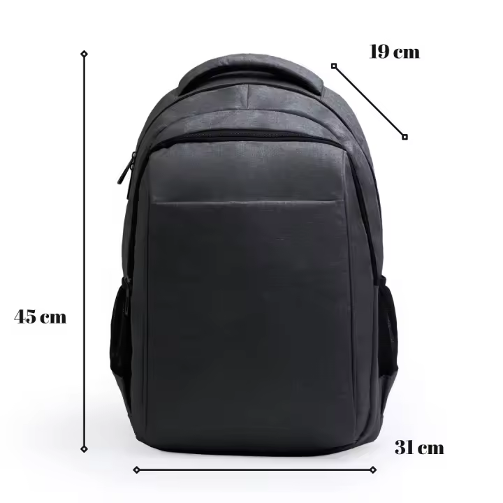 Mochila Negra ROLY PATRIK para viaje sostenible, fabricada en poliéster reciclado RPET 300D, con asas y espalda acolcahdas. - 1
