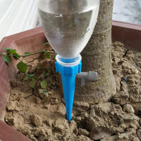 Garden Dripper Self Watering Spike Para Huerto Sistema De Riego Por Drip Control De Agua Para Macetas Y Plantas En Invernadero - details 2