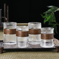 Vaso De Agua De Vidrio Estilo Japonés De 400ML Con Funda De Nogal Para Café Leche Té Vaso De Cerveza Mug De Bebida Coffeeware Simple Rayado - details 4