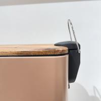 Baños Boutique Papelera de Metal con Tapa de Bambu, 5L con pedal,color caramelo - details 2