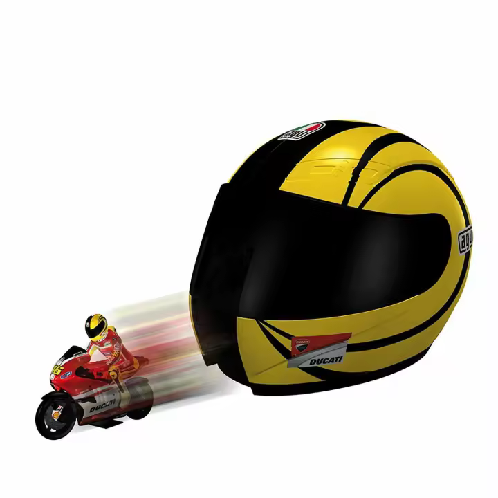 CASCO DUCATI LANZADOR + 1 PEQUEÑO COCHE DE MOTOR HALF. - 1
