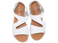 Sandalias de Cuero Mujer con Cuña Baja Color: Blanco y Marrón Tallas: Marca: Sevillas Modelo: - details 0