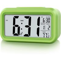 BIT GDRHVFD | Reloj despertador digital, pantalla LED con pantalla de temperatura, sensor de brillo inteligente para dormitorio, hogar, oficina y viajes (verde) - details 0
