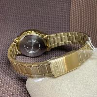 Reloj Casio de acero inoxidable en tono dorado para mujer LTP-V004G-9BUDF - details 1