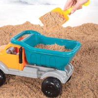 COLORBABY - Camión con juguetes para la playa, 40 cm, 9 piezas, moldes de arena, palas, cedazo, volquete, juegos arena, juego verano para bebés, +18 meses - details 5