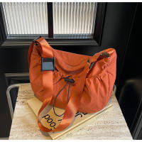 Bolso De Hombro De Nylon Nueva Diseño En Niche Color Sólido Con Pliegues Bolso Cruzado Versátil Para Uso Casual En Clase Y Comuting - details 36