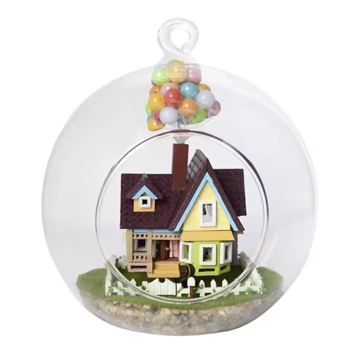 DAM. Maqueta miniatura 3D flying house wonderland 12x12x12 cm. 12x12x12cm. - 1