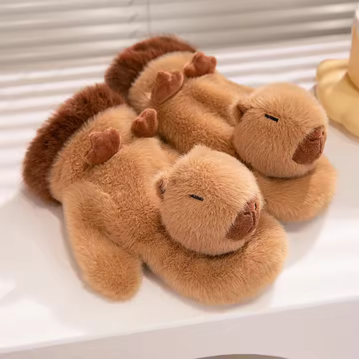 Muñeco De Peluche Capybara En Forma De Pingüino Juguete De Peluche De Internet Famoso Diversión Para Adultos Y Niños - 1