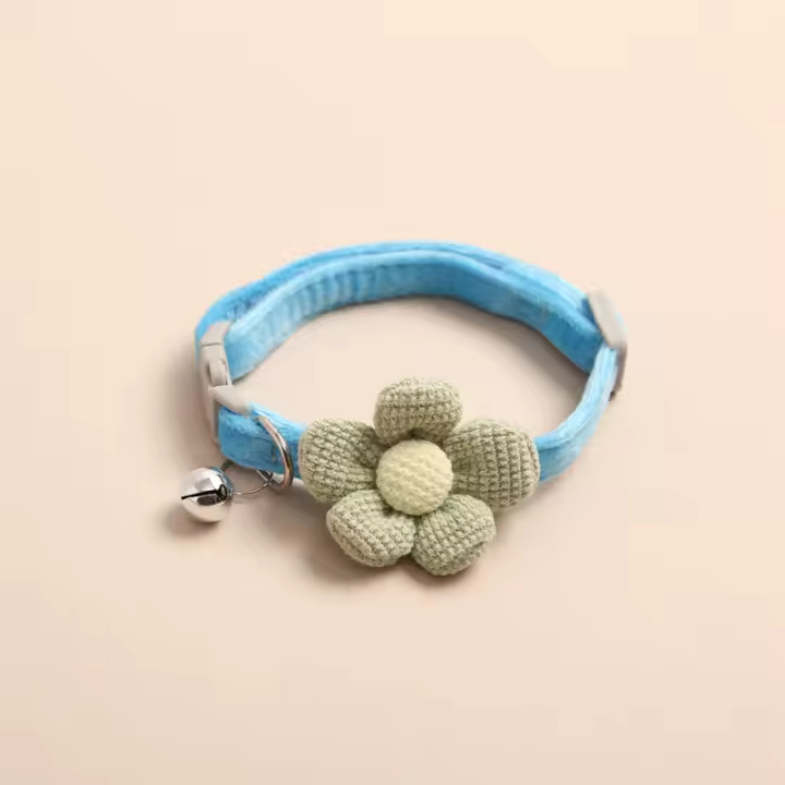 Collar Para Gato Ajustable Con Flor Bonita Y Campana Accesorio Pequeño Para Mascotas Ideal Para Gatos Y Perros Pequeños - 1