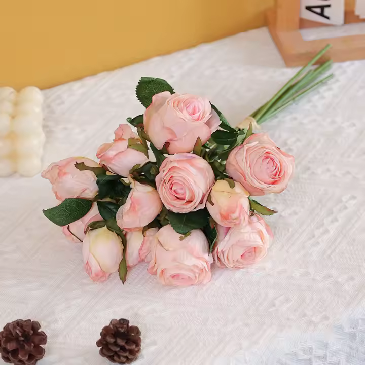 6pcs/Lot Rosa Simulada Estilo Americano Con Borde Focal Decoraciones De Flores Artificiales Para Sala De Estar Y Mesa De Comedor - 1