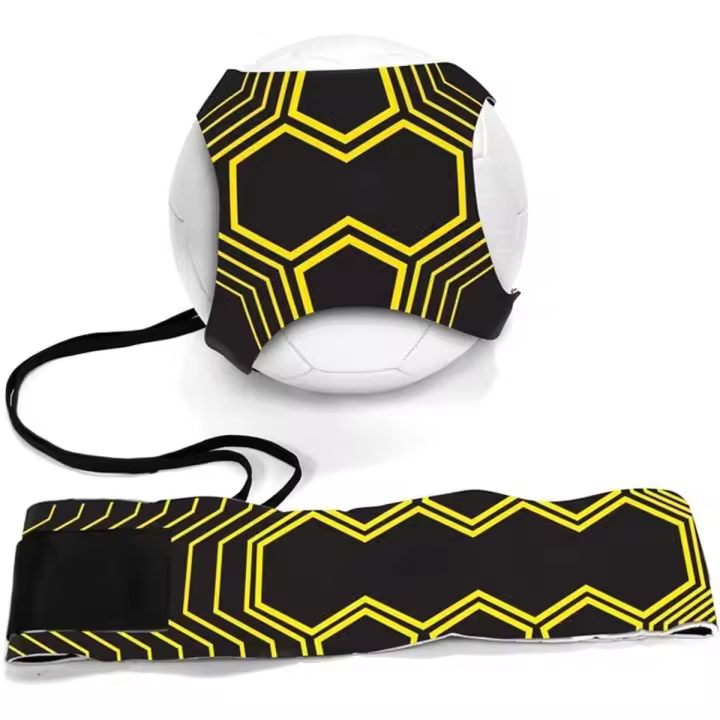 pieza - Ayuda para el entrenamiento de fútbol - Entrenador de patadas - Equipo de ejercicio manual con suela de lanzamiento - Con cinturilla ajustable y cordón elástico - Apto para niños - Compatible con balones de tamaño 3, 4 y 5 - 1