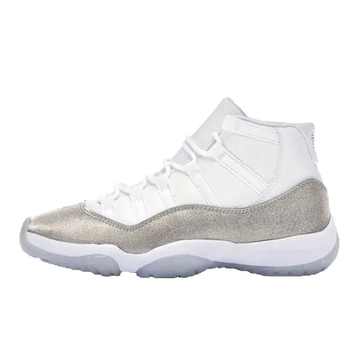 basketball White Breathable Flat Walking Trainers Casual Sneakers Women Outdoor Running Shoes  11s Designer  Men Sports shoes - 1