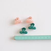 Juego De 4 Clips De Pelo Mini Jelly Coloridos Para Niñas Accesorios De Moda Para El Cabello Clips Laterales Decorativos De Gelatina Transparente - details 0