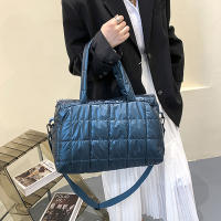Bolso De Hombro Yogodlns De Lujo Espacio Padded Capacidad Grande Impermeable Nylon Para Viaje Bolso Cruzado De Poliéster Lining Para Mujer - details 10