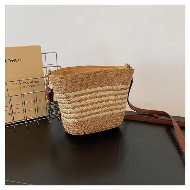 Bolso de paja premium para mujer - Tote de verano estilo boho, diseño exclusivo para playa y looks urbanos（42*28*13cm） - 1