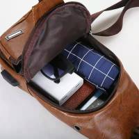 Bolsa De Pecho Multifuncional Para Hombre 1 Pieza Con Agujero Para Auriculares Y USB Cierre De Cremallera Material PU Suave - details 11
