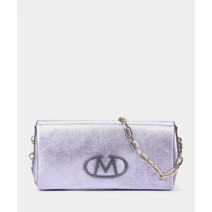 Pedro Miralles Bolso de fiesta de piel metalizada en color lila con cadena modelo GALENDE en tonos Morados. Hecho a mano en España. - 1