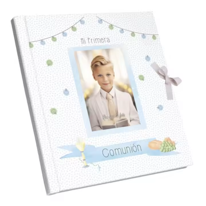 Álbum de Mi Primera Comunión  Recuerdo Especial con 44 Páginas a Todo Color  Espacios para Fotos y Anécdotas  Tapa Dura y Estuche de Regalo  Medidas 34 x 30  Personalizable con Foto, presentacion  esmerada para regalo  en estuche editorial  Arguval - 1