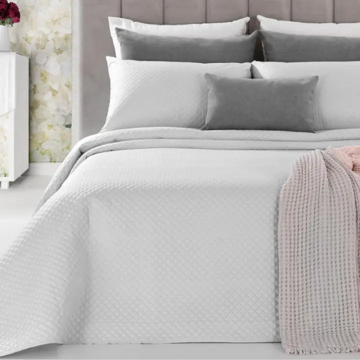 KingnetStore  Colcha Bouti Emboss para Verano y Premivera,Reversible Liso de Color Beige ,Colcha Cubrecama Ligera Fina,Entretiempo 100% Poliéster. (Cama90,105,135,150,180) - 1
