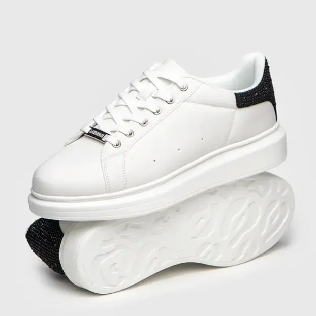 Gianni Kavanagh- GKM005502- Zapatilla Blaca Talón Negro Brillo - 1
