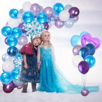 Juego de globos azules congelados, 60 piezas, 12 pulgadas, globos de látex metálicos, morados, azules y blancos, globos de confeti plateados con copos de nieve y cintas - details 1