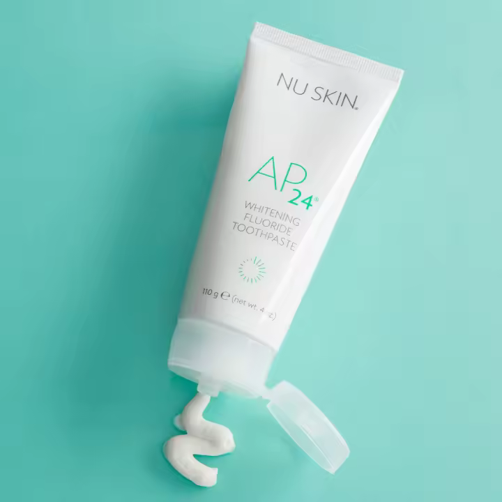 AP 24 Whitening Fluoride Toothpaste Blanqueante Nu Skin - 1