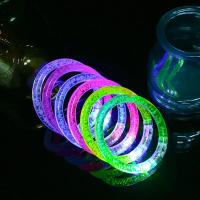 Nuevo 10/20 Pcs Pulseras LED De Luz Neón Brillantes En La Oscuridad Para Niños Y Adultos Suministros De Fiesta Luminosas Para Adultos Y Niños - details 4