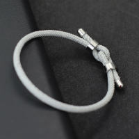 Pulsera Roja De Protección Para Hombres Cuerda Ajustable De Acero Inoxidable No Desvanecida Cadena De Pulsera De Moda - details 4