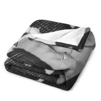 Manta Grande Personalizada RM Namjoon Manta De Terciopelo Coral Para Adultos Estilo Moderno Adecuada Para Viajes Y Hogar - details 3
