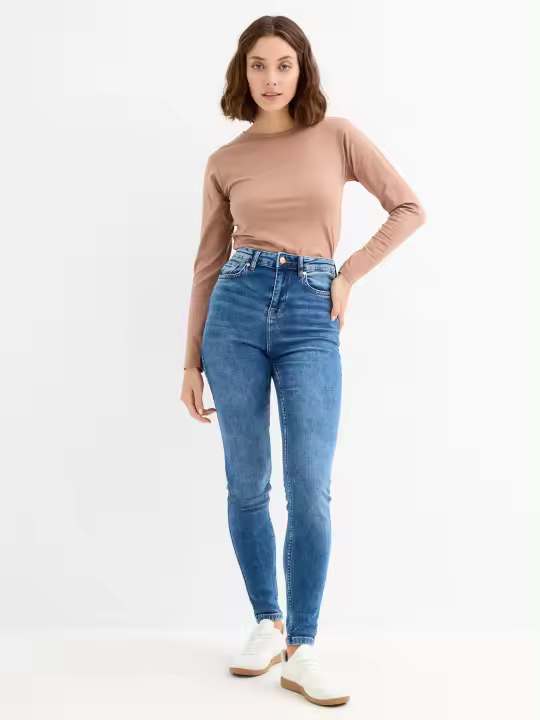 Jeans skinny fit de tiro medio con diseño cinco bolsillos en tejido denim elástico INSIDE - 1