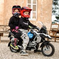 INJUSA - Moto Eléctrica Infantil BMW R1250 GS, Moto a Batería para Niños de 6 a 10 Años, Batería 24V, Acelerador Progresivo en Puño, Freno de Tambor, Ruedas Hinchables, Llantas Metálicas, Luces LED, Velocidad máx. 12 km/h, Licencia Oficial BMW, Color Azul - details 2