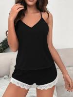 Conjunto De Pijama Para Mujer En Gris Con Tirantes Espagueti Y Shorts Bordado En La Cintura Suave Y Cómodo Para Dormir Y Descansar - details 5