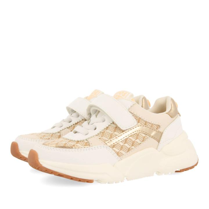 Gioseppo Zapatilla Blancas con Detalles en Rafia y Acento Metalizado para Niña y Niño Kukur - Cierre Ajustable y Cordones Elásticos - Suela de EVA Ligera - Forro y Plantilla de Poliéster Transpirable Reciclado