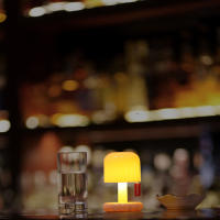 Lámpara De Noche LED Estilo Setas Mini Desktop Para Escritorio Recargable Por USB Decoración Creativa Para Dormitorio Y Bar De Café - details 8